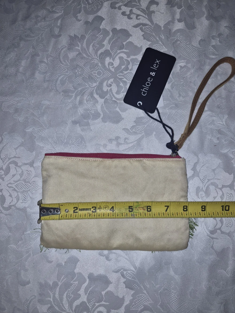 Chloe & Lex Cream Floral Embroidered Wristlet Key & Card Holder